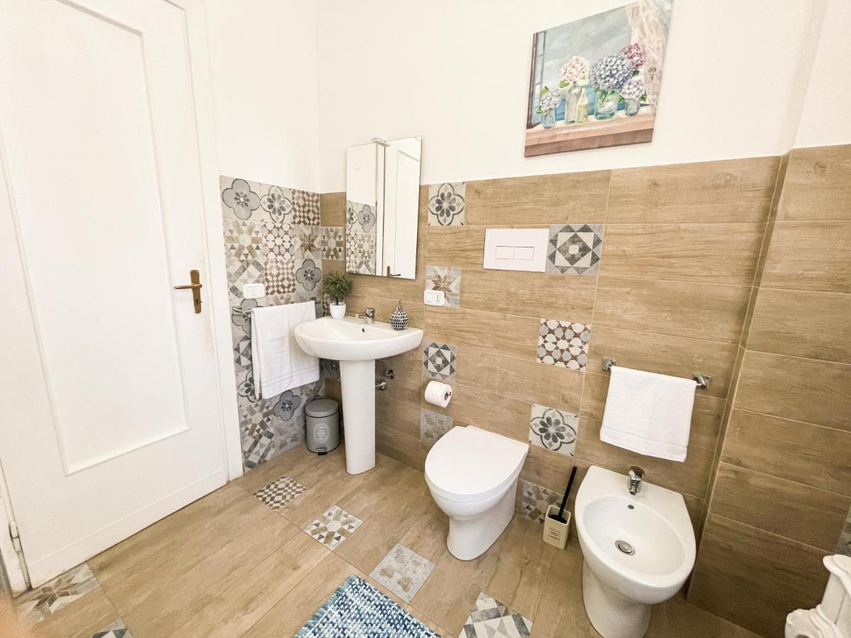 Al Politeama Rooms B&B Palermo Exterior foto