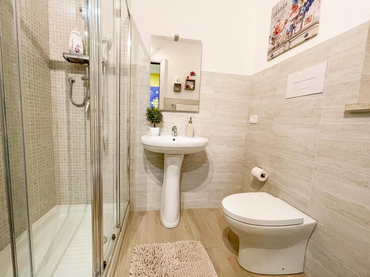 Al Politeama Rooms B&B Palermo Exterior foto