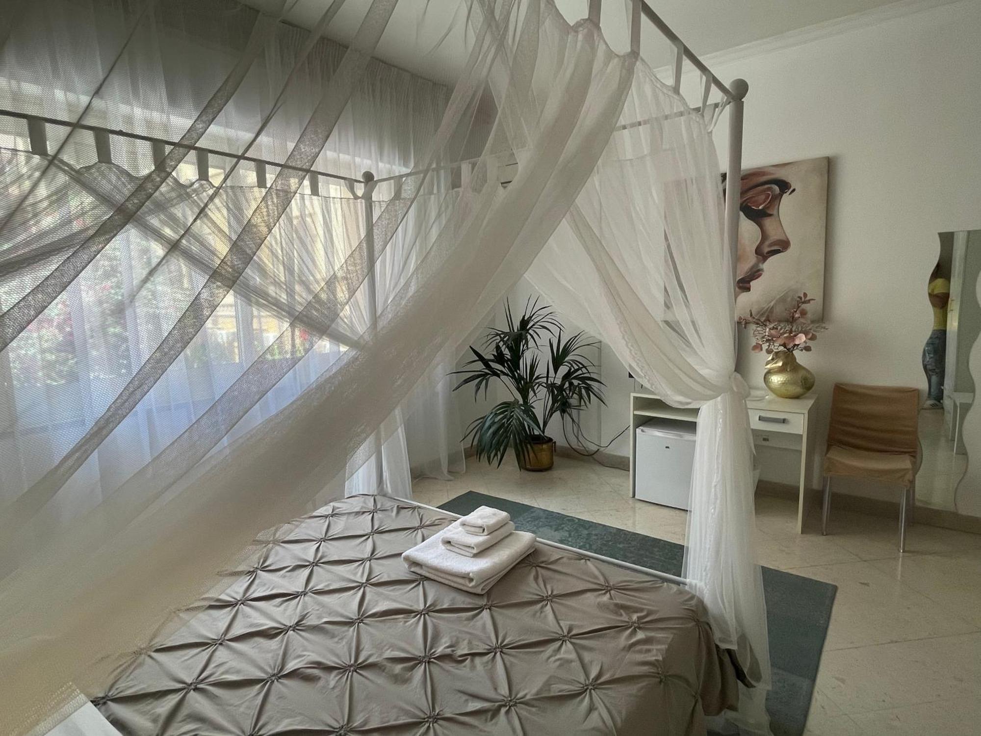 Al Politeama Rooms B&B Palermo Exterior foto